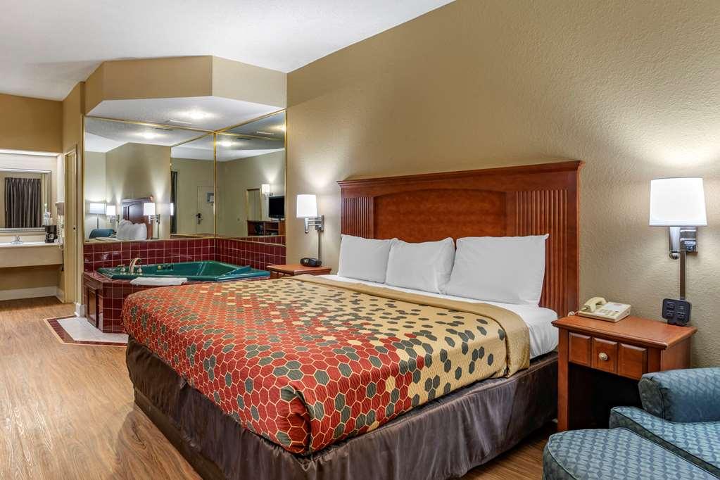 Econo Lodge Cordele Esterno foto